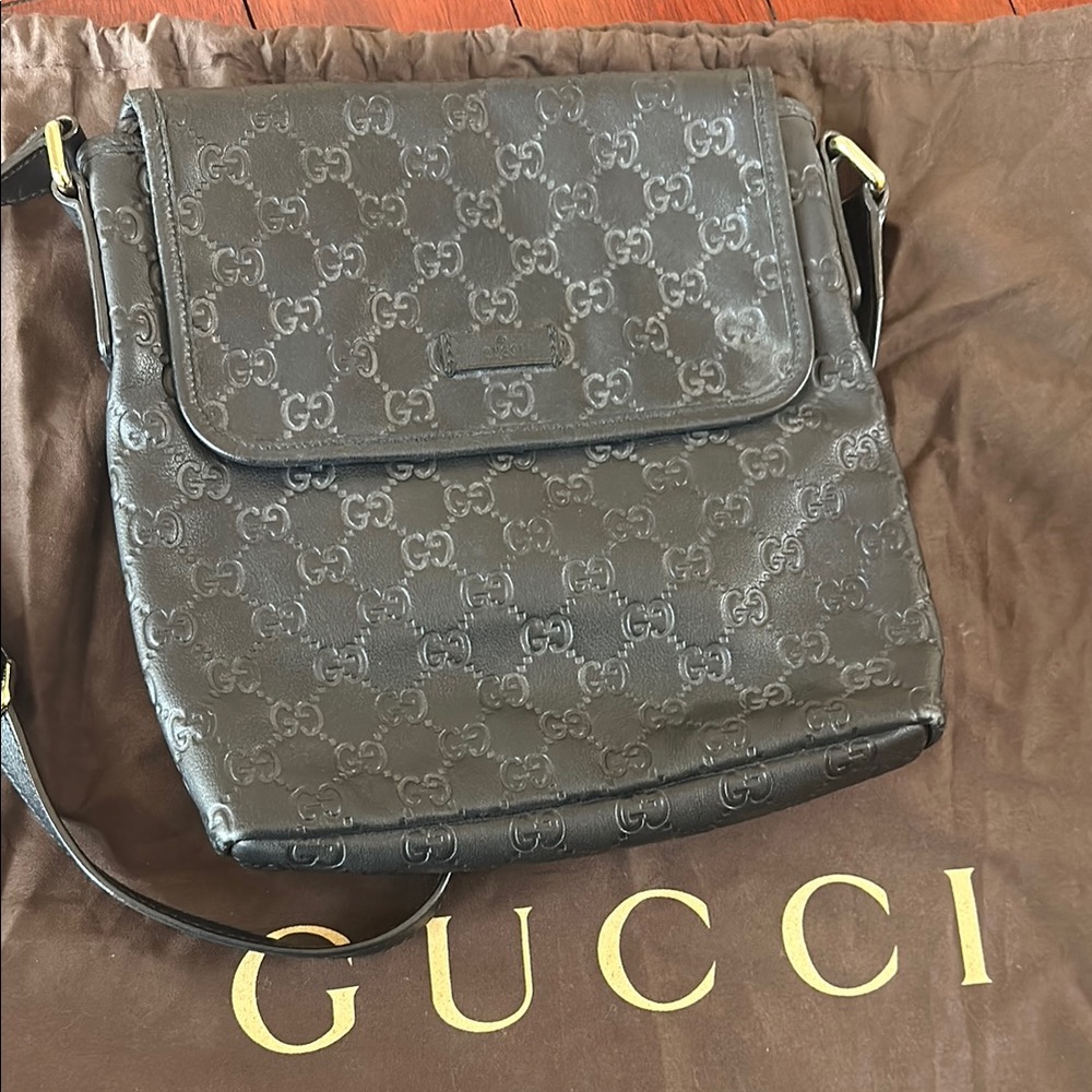 Gucci Black Leather Men's Bag